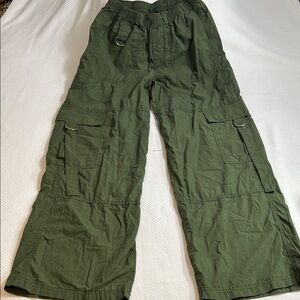 Green Cargo Pants 💚